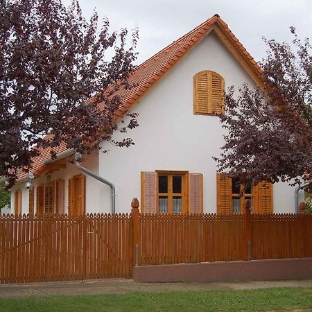 Apartment Balatonbereny 8 Esterno foto