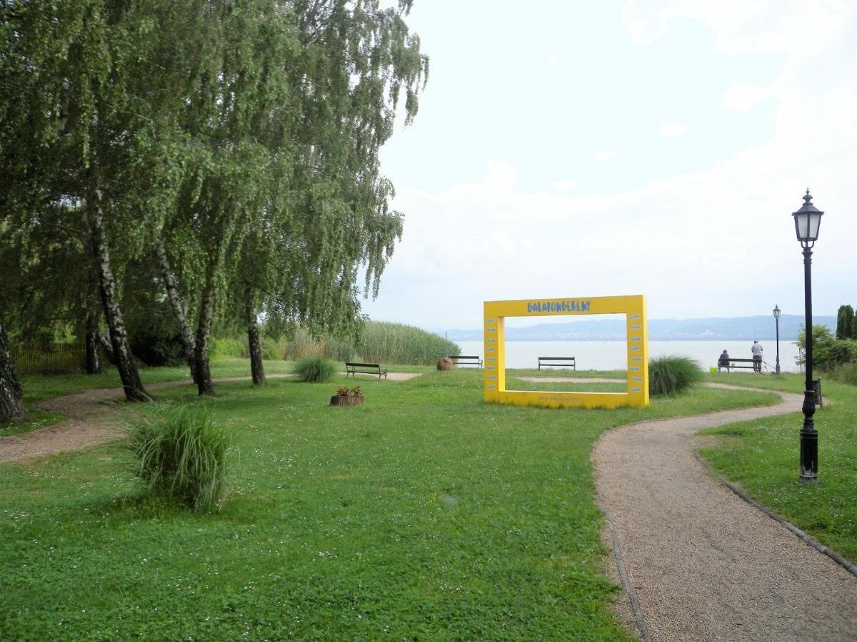 Apartment Balatonbereny 8 Esterno foto